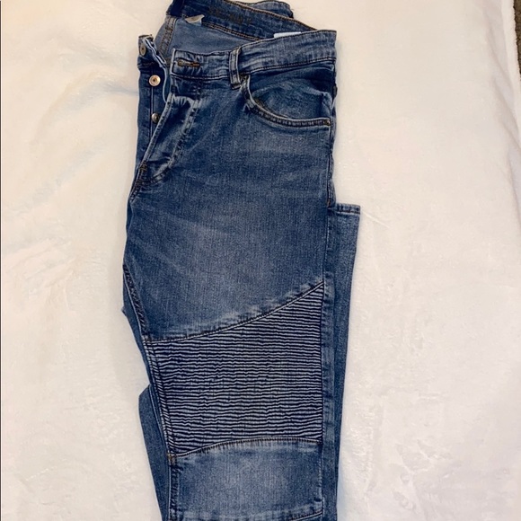 H&M Mens Ripped Jeans - Picture 2 of 5